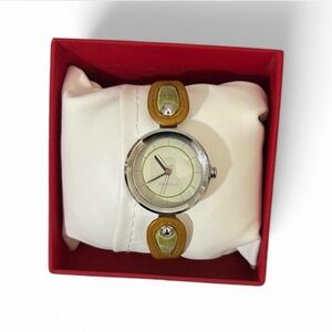 Perry Ellis vintage Silver and Tan Watch with a touch of army greenLeather Strap